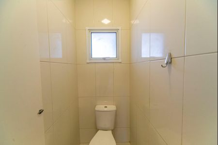 Casa à venda com 138m², 3 quartos e 4 vagas Casa à venda com 138m², 3 quartos e 4 vagasLavabo