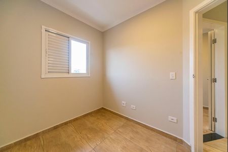 Casa à venda com 138m², 3 quartos e 4 vagas Casa à venda com 138m², 3 quartos e 4 vagasQuarto 2