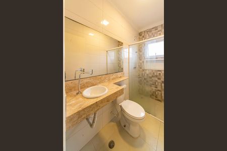 Casa à venda com 138m², 3 quartos e 4 vagas Casa à venda com 138m², 3 quartos e 4 vagasBanheiro do Quarto 3