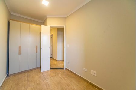 Casa à venda com 138m², 3 quartos e 4 vagas Casa à venda com 138m², 3 quartos e 4 vagasQuarto 1