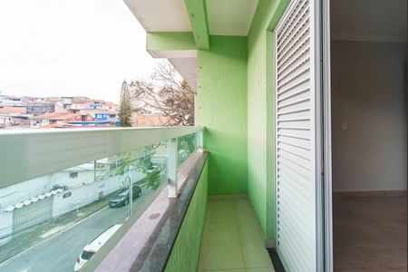 Casa à venda com 138m², 3 quartos e 4 vagas Casa à venda com 138m², 3 quartos e 4 vagasVaranda do Quarto 3
