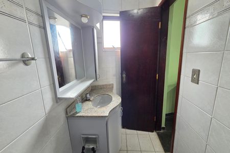 Apartamento para alugar com 145m², 4 quartos e 3 vagas Apartamento para alugar com 145m², 4 quartos e 3 vagasBanheiro da Suíte 2