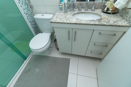 Banheiro da Suíte 3 de apartamento para alugar com 3 quartos, 170m² em Água Branca, São Paulo