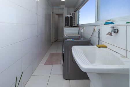 Área de Serviço de apartamento para alugar com 3 quartos, 170m² em Água Branca, São Paulo