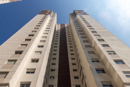 Fachada de apartamento para alugar com 3 quartos, 170m² em Água Branca, São Paulo