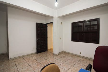 Casa à venda com 160m², 2 quartos e 2 vagasSala 2