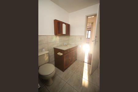 Casa à venda com 160m², 2 quartos e 2 vagasBanheiro 1