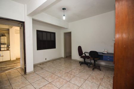 Casa à venda com 160m², 2 quartos e 2 vagasSala 2
