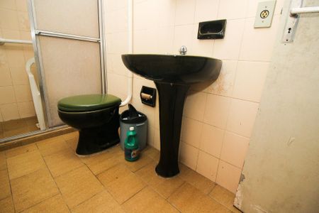 Casa à venda com 160m², 2 quartos e 2 vagasBanheiro 2