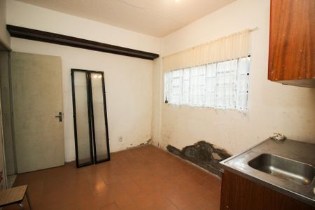 Casa à venda com 160m², 2 quartos e 2 vagasCozinha 2