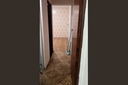 Casa para alugar com 65m², 2 quartos e 1 vaga Casa para alugar com 65m², 2 quartos e 1 vagaCorredor
