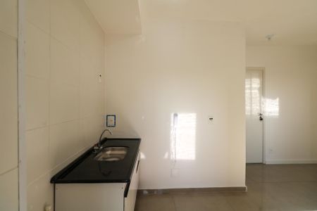 Apartamento para alugar com 40m², 2 quartos e 1 vaga Apartamento para alugar com 40m², 2 quartos e 1 vagaCozinha e Área de Serviço
