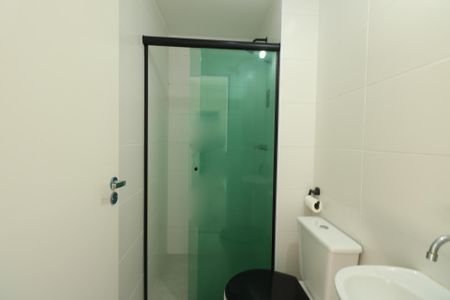Banheiro de apartamento para alugar com 2 quartos, 40m² em Jardim Concordia, Diadema