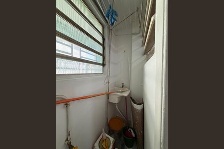 Apartamento para alugar com 60m², 2 quartos e sem vaga Apartamento para alugar com 60m², 2 quartos e sem vagaCozinha/serviço