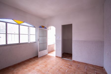 Sala de casa para alugar com 1 quarto, 50m² em Rocha, São Gonçalo