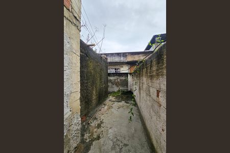 Casa para alugar com 50m², 1 quarto e sem vaga Casa para alugar com 50m², 1 quarto e sem vagaEntrada