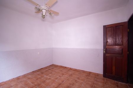 Casa para alugar com 50m², 1 quarto e sem vaga Casa para alugar com 50m², 1 quarto e sem vagaQuarto