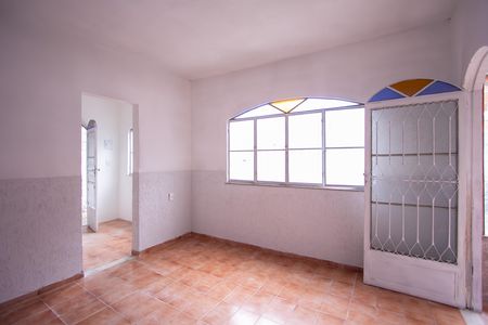 Sala de casa para alugar com 1 quarto, 50m² em Rocha, São Gonçalo