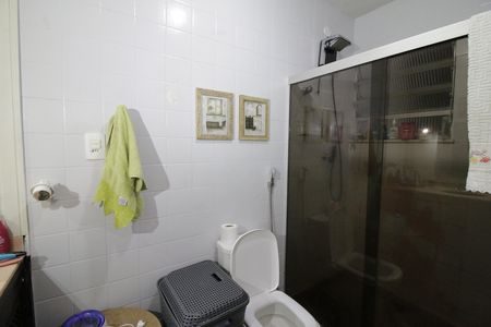 Casa de condomínio à venda com 250m², 5 quartos e 2 vagasBanheiro da Suíte 3