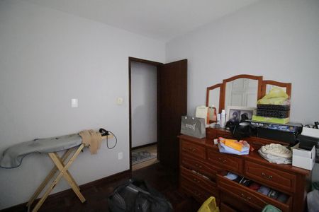 Casa de condomínio à venda com 250m², 5 quartos e 2 vagasQuarto 1