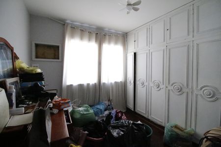 Casa de condomínio à venda com 250m², 5 quartos e 2 vagasQuarto 1