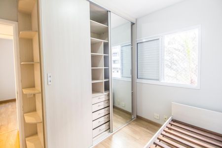 Apartamento à venda com 80m², 3 quartos e 1 vaga Apartamento à venda com 80m², 3 quartos e 1 vagaQuarto 2