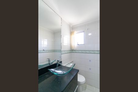 Apartamento para alugar com 62m², 2 quartos e 2 vagas Apartamento para alugar com 62m², 2 quartos e 2 vagasBanheiro