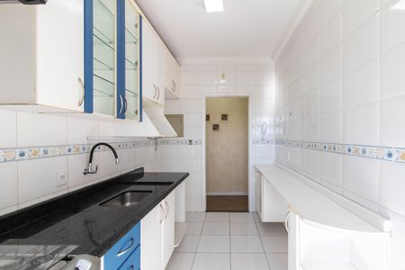Apartamento para alugar com 62m², 2 quartos e 2 vagas Apartamento para alugar com 62m², 2 quartos e 2 vagasCozinha