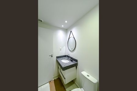 Banheiro de kitnet/studio para alugar com 1 quarto, 25m² em Vila Prudente, São Paulo