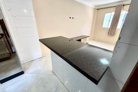 Cozinha de casa para alugar com 2 quartos, 67m² em Vila Paranagua, São Paulo