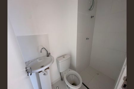 Apartamento para alugar com 37m², 2 quartos e sem vaga Apartamento para alugar com 37m², 2 quartos e sem vagaBanheiro