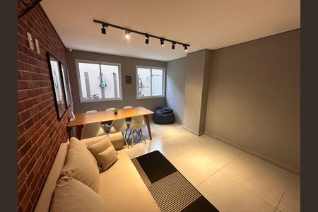 Apartamento para alugar com 37m², 2 quartos e sem vaga