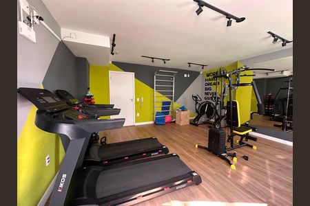 Apartamento para alugar com 37m², 2 quartos e sem vaga