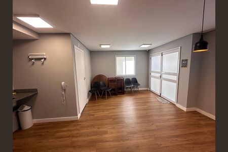 Apartamento para alugar com 37m², 2 quartos e sem vaga