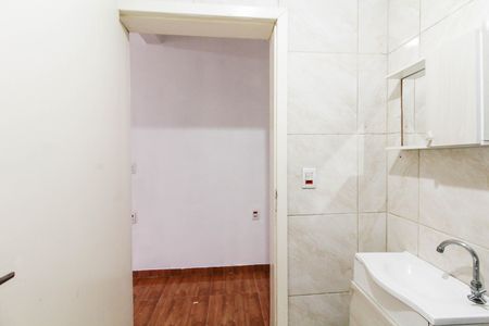 Banheiro de apartamento para alugar com 1 quarto, 80m² em Mathias Velho, Canoas