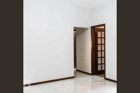 Sala de casa para alugar com 3 quartos, 196m² em Jaraguá, Belo Horizonte