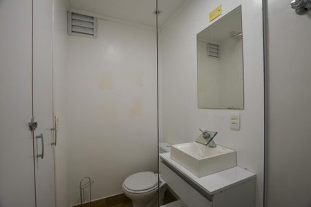 Apartamento para alugar com 58m², 2 quartos e 1 vaga Apartamento para alugar com 58m², 2 quartos e 1 vagaBANHEIRO