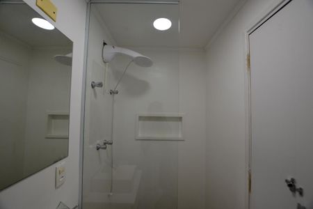 Apartamento para alugar com 58m², 2 quartos e 1 vaga Apartamento para alugar com 58m², 2 quartos e 1 vagaBANHEIRO