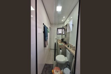 Apartamento à venda com 70m², 3 quartos e 2 vagas Apartamento à venda com 70m², 3 quartos e 2 vagasBanheiro da Suíte