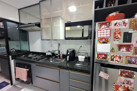Apartamento à venda com 70m², 3 quartos e 2 vagas Apartamento à venda com 70m², 3 quartos e 2 vagasCozinha