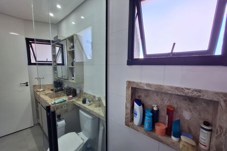 Apartamento à venda com 70m², 3 quartos e 2 vagas Apartamento à venda com 70m², 3 quartos e 2 vagasBanheiro da Suíte