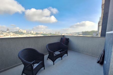 Apartamento à venda com 70m², 3 quartos e 2 vagas Apartamento à venda com 70m², 3 quartos e 2 vagasVaranda