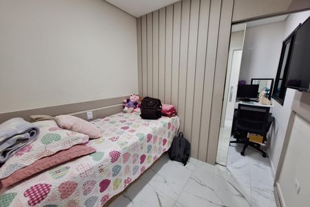 Apartamento à venda com 70m², 3 quartos e 2 vagas Apartamento à venda com 70m², 3 quartos e 2 vagasQuarto 1
