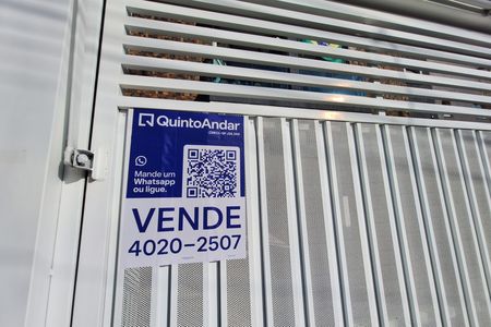 Apartamento à venda com 70m², 3 quartos e 2 vagas Apartamento à venda com 70m², 3 quartos e 2 vagasFachada