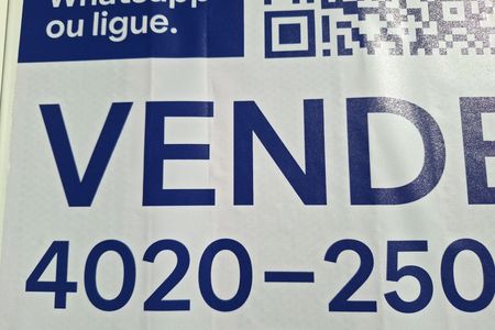 Apartamento à venda com 70m², 3 quartos e 2 vagas Apartamento à venda com 70m², 3 quartos e 2 vagasFachada