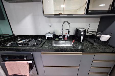 Apartamento à venda com 70m², 3 quartos e 2 vagas Apartamento à venda com 70m², 3 quartos e 2 vagasCozinha