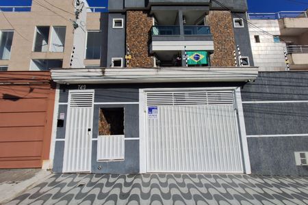 Apartamento à venda com 70m², 3 quartos e 2 vagas Apartamento à venda com 70m², 3 quartos e 2 vagasFachada