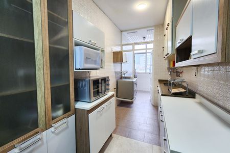 Apartamento para alugar com 90m², 2 quartos e sem vagaCozinha 