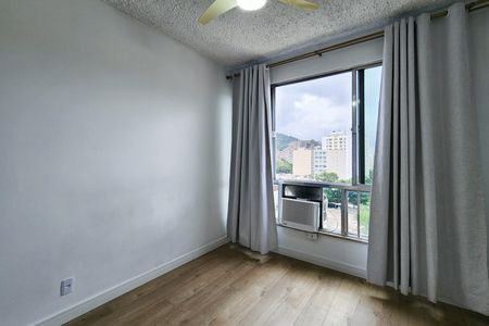 Apartamento para alugar com 90m², 2 quartos e sem vagaQuarto 1