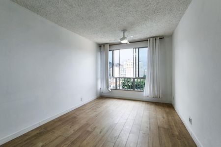 Sala  de apartamento para alugar com 2 quartos, 90m² em Grajaú, Rio de Janeiro